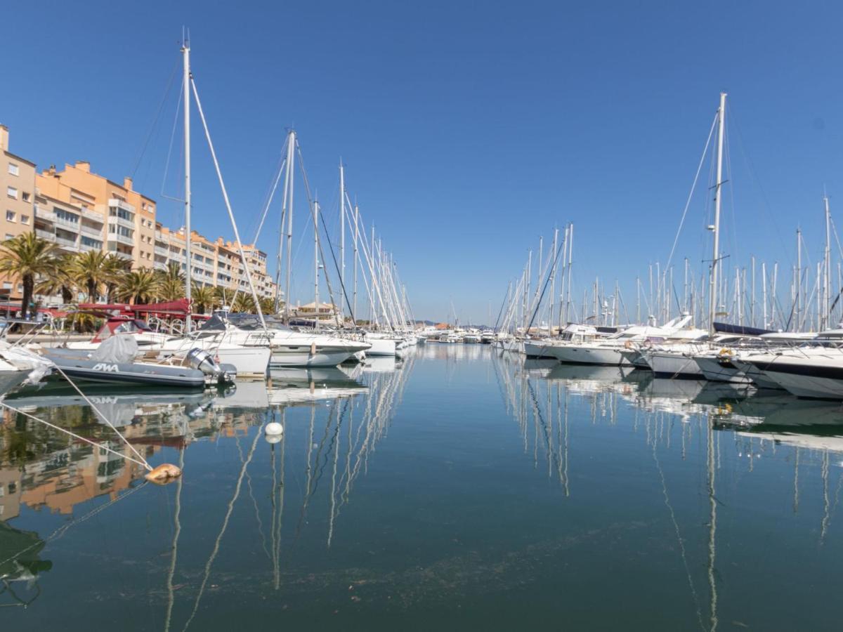 Les Regates-2 * Hyères
